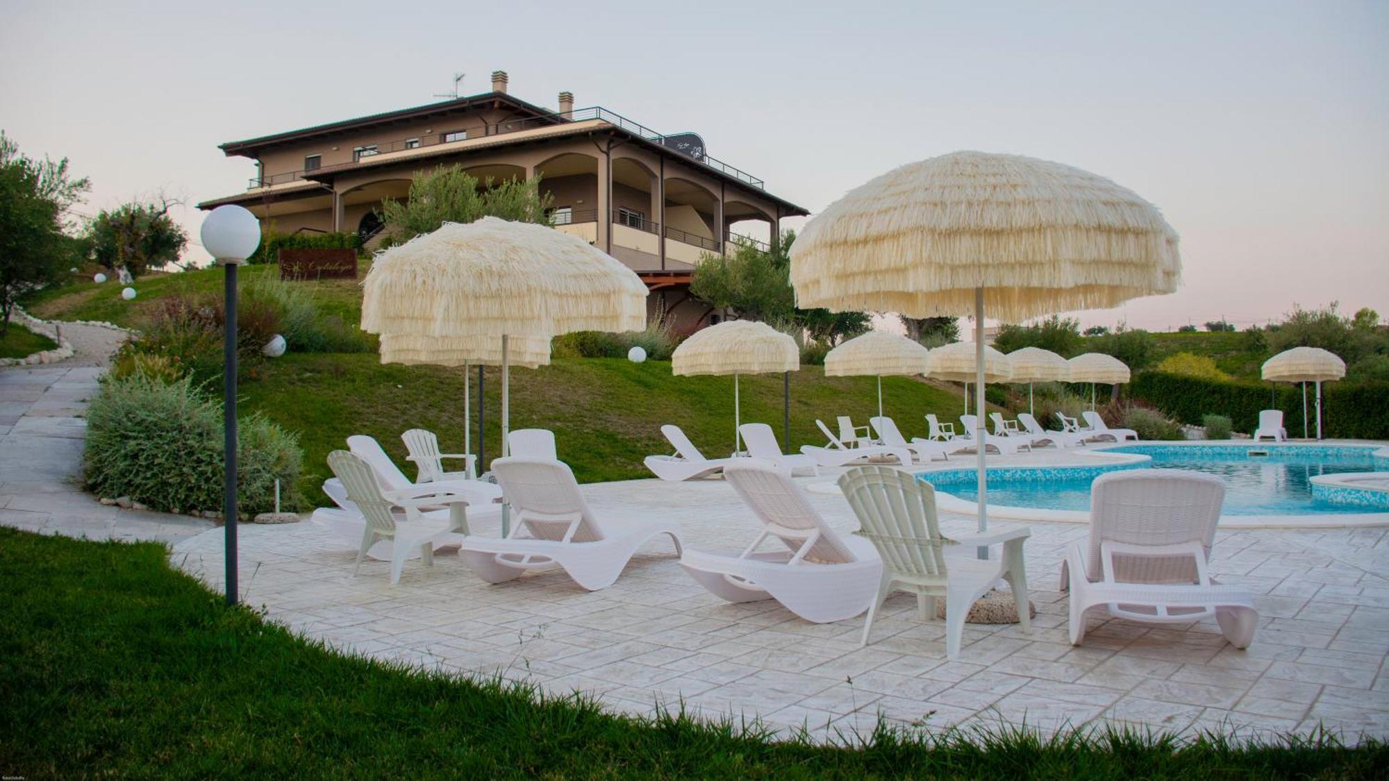 Cataleya Resort & Spa Notaresco Bagian luar foto