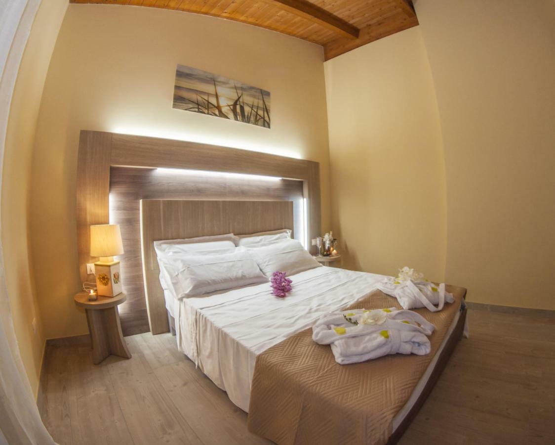 Cataleya Resort & Spa Notaresco Bagian luar foto