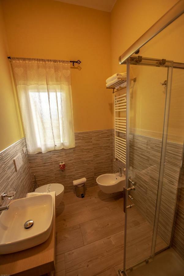 Cataleya Resort & Spa Notaresco Bagian luar foto